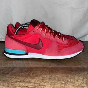 Nike Internationalist Womens Size 11 Dusty Pink Red (629684-600) Athletic Shkws